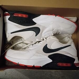 Nike White and Black Men's Shoes